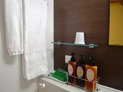 *** Economy hotel Hotel Route-Inn Gotanda Tokyo Japan